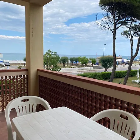 Daire Fronte Mare, Trilocale Con Terrazza Vista Mare, Parcheggio Int 3